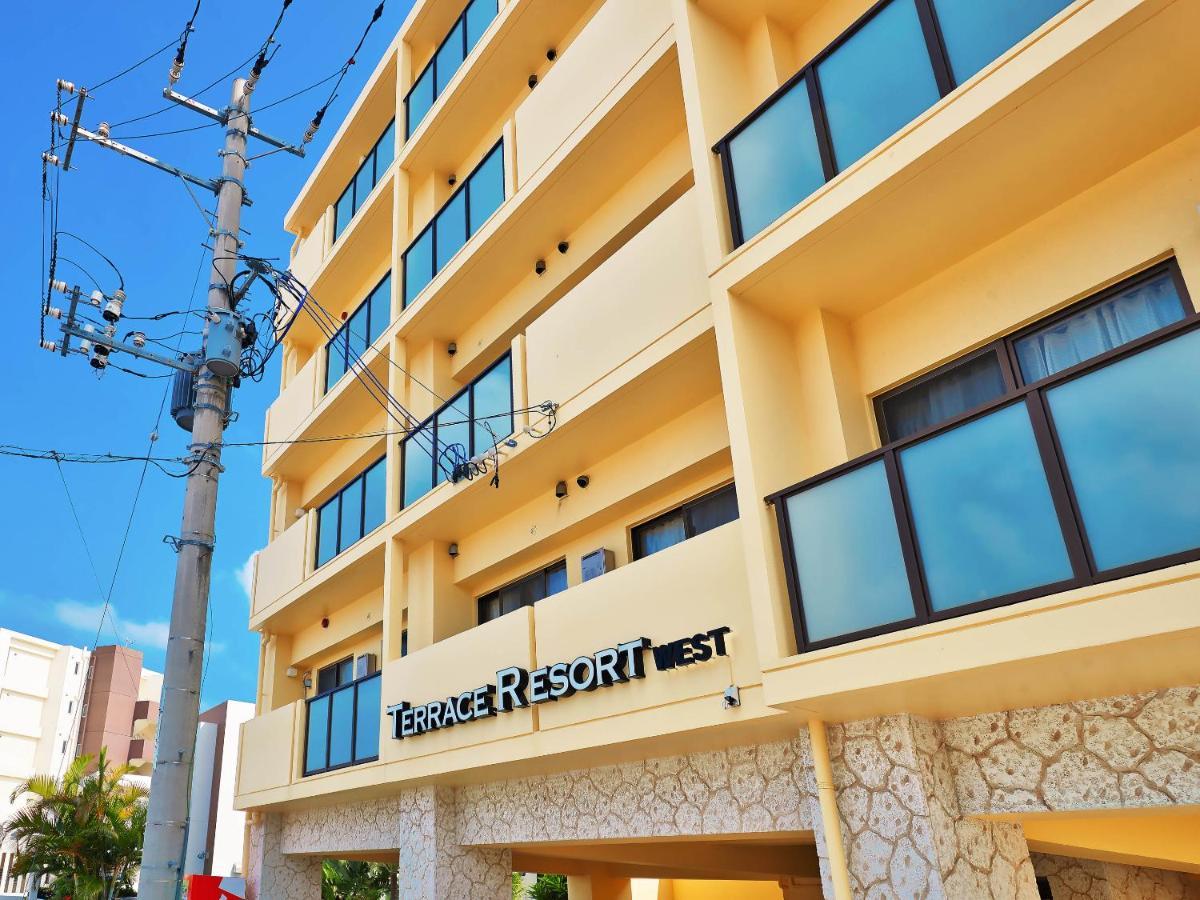 Terrace Resort Chatan West Экстерьер фото
